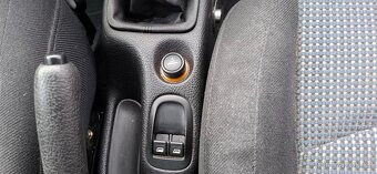 Peugeot 206 1.4HDi / ČR1 / KLIMA / NOVÁ STK 3/2028 - 16