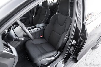 Volvo V60 Cross Country CC B4 145kW 4x4 DPH - 16