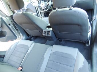 VW Golf Combi 1.6TDi,85kw,DSG,2018,edice Maraton,-21%DPH - 16