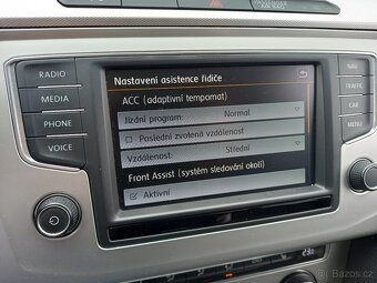 VW PASSAT B8 2,0TDI-2015-LED-ACC-COMFORTLINE-PARK.ASIST - 16
