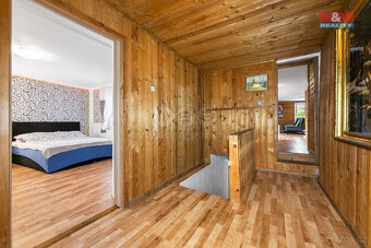 Prodej rodinného domu, 130 m², Vroutek, ul. Sadová - 16
