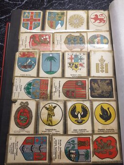 Sberatelske kartičky 325 ks plus album - 16