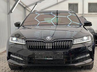 Škoda Superb III combi 2.0TSi,200kW,DSG,4x4,LED,SportlineDPH - 16