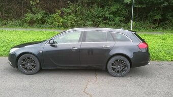 Opel Insignia 2.0 CDTi 118 kW, kombi - 16
