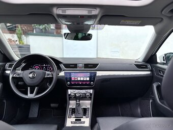 Škoda Superb 3 kombi Laurin a Klement 4x4 TDI DSG Panorama - 16