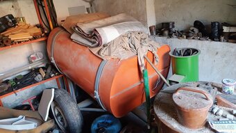 Traktor s kompletním příslušenstvím - 16