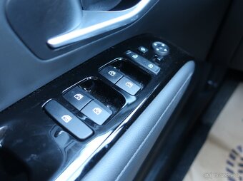 Hyundai Tucson 1.6TGDi 110kW MILDHYBRID SMART AUTOMAT ZÁRUKA - 16