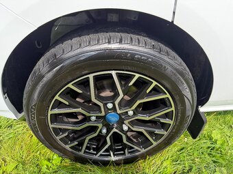 2020 FORD Custom 2,0Ecoblue 2x šoupačky - 16