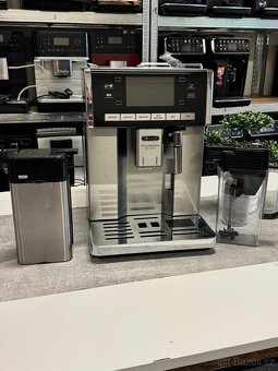 Kávovar DeLonghi PrimaDonna EXCLUSIVE ESAM6900.M - 16