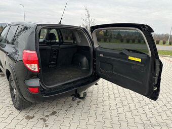 Toyota Rav4 4x4 - 16