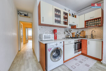 Prodej bytu 4+1, 80 m², Klatovy, ul. Zahradní - 16