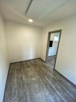 Nový 30 m² moderní domek-plně vybavený, ihned k nastěhování - 16