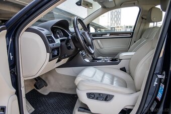Volkswagen Touareg II 3.0 V6 TDI - 16