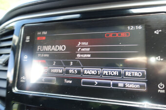 Mitsubishi L200 2.3 DI-D 4WD INTENSE,110kW M6 - ZÁNOVNÝ STAV - 16