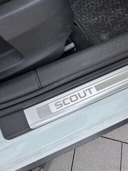 ŠKODA OCTAVIA 2.0TDi SCOUT - 16