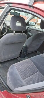 Toyota Avensis - 16