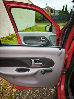 Renault Thalia  2010 - 16