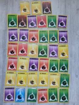 Sbírka Pokémon (2008-2012) - 16