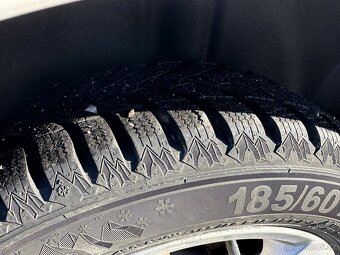 Škoda Rapid spacebak 1.2TSI 77kW panorama - 16