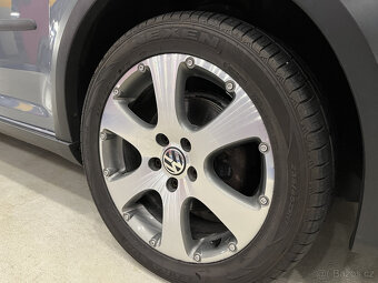 Volkswagen Touran, 2.0 TDI CROSS 7-Míst Xenon DSG- PERFEKTNÍ - 16