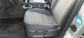 FORD FUCUS 1,6i74kw,rv5/2005,2MAJITEL, NAJETO88841km - 16