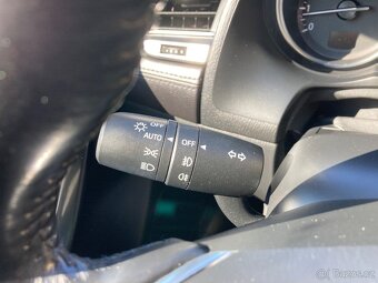 Mazda 6 2,0i 121kw Attraction 1. Majitel - 16