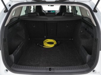 Enyaq 60 Loft 179PS NAV Kůže AL19 ACC KAM 2PDC 5/23 - 16