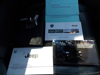 Jeep Grand Cherokee Overland 3,0 V6 CRD - 16