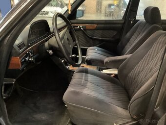 Prodám 2x Mercedes-Benz S-Klasse SE 260 W126 - 16
