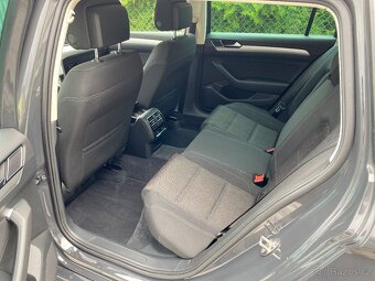 VW Passat B8 kombi / Variant 1.6 TDi 88kW DSG ACC - 16