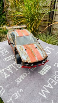 Prodám RC auta + spoustu náhradních dílů a doplňků - 16