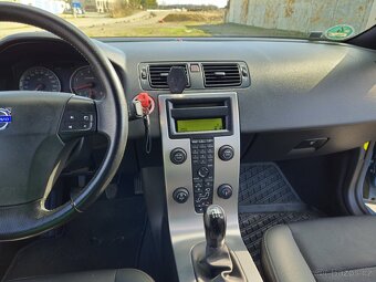 Volvo s40 2.4 - 16