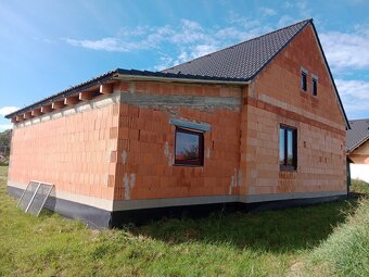 Prodej rodinného domu ve výstavbě v obci Domanín u Třeboně - 16