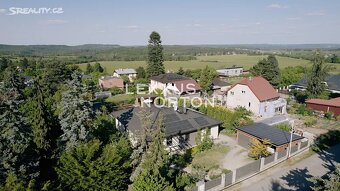 Bungalov 5+kk, Zahrada, bazén, terasa, pergola - Řitka - 16