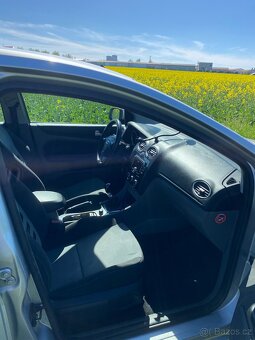 Na prodej Ford Focus 2,0TDCi 2008 - 16
