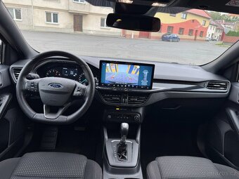 Ford Focus 1.0 EcoBoost 125PS automat ST-Line kombi 01/2023 - 16