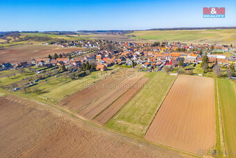 Prodej pozemků k bydlení, 10390 m², Řevničov,ul. Karlovarská - 16