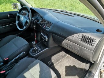 VOLKSWAGEN GOLF IV COMBI 1.9TDi - 16