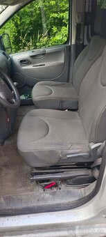 Peugeot Expert Tepee 1.6hdi nestartuje koupeno v ČR - 16