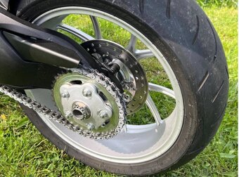 Prodám DUCATI MONSTER 1100 - 16