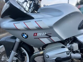 BMW r1100s - 16