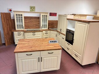 Prodám luxusní kuchyňskou linku Nobilia Castello - 16