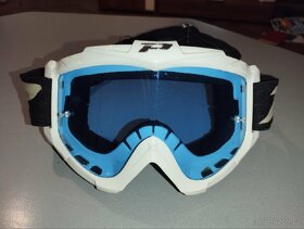 Mx přilba Fox V1 - 16