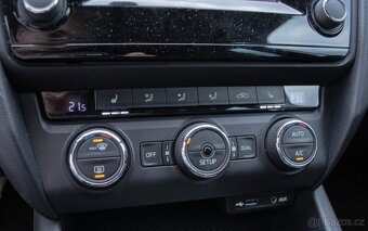 Škoda Octavia 3 Combi 2.0 TDI DPF RS - 16
