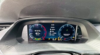 Škoda Octavia IV 2,0 TDI KOMBI 9/2022,NAVI,LED,AUTOKLIMA - 16