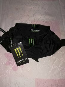 Monster - 16