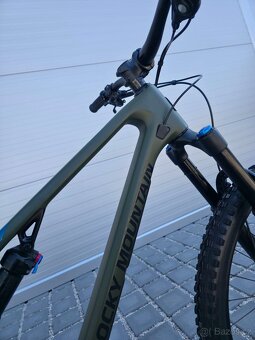 Horské kolo Rocky Mountain Instinct Carbon 50 2022 29″ - 16