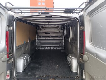 Renault Trafic Long - 16