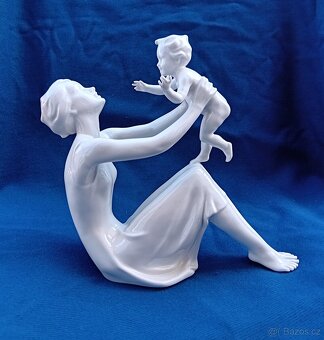 KERAMIKA - SOŠKY - DUX - PORCELÁN - PŘÁTELSKÉ SADY - 16