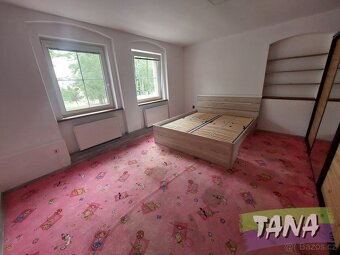 Rodinný dům se zahradou v obci Siřejovice v blízkosti města  - 16